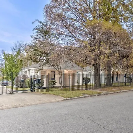 Walking Distance To The Best Of Midtown